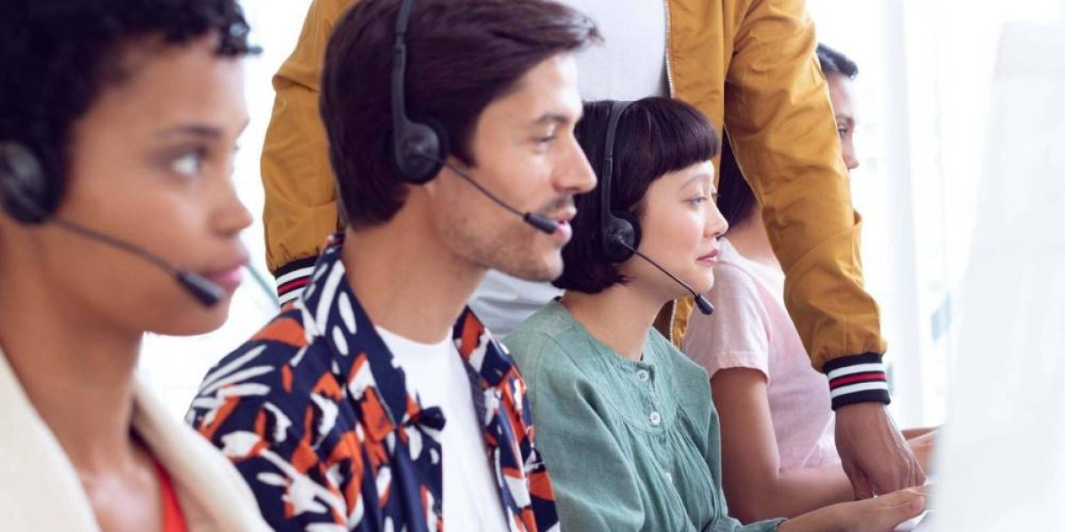 side-view-of-diverse-customer-service-executive-tr-4EWXG7N-1.jpg